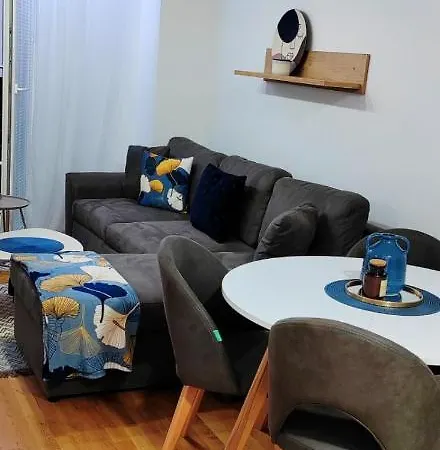 Apartman 42
